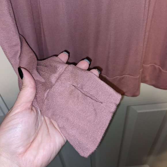 Market & Spruce White, Gray, and Pink Hoodie - Picture 4 of 6